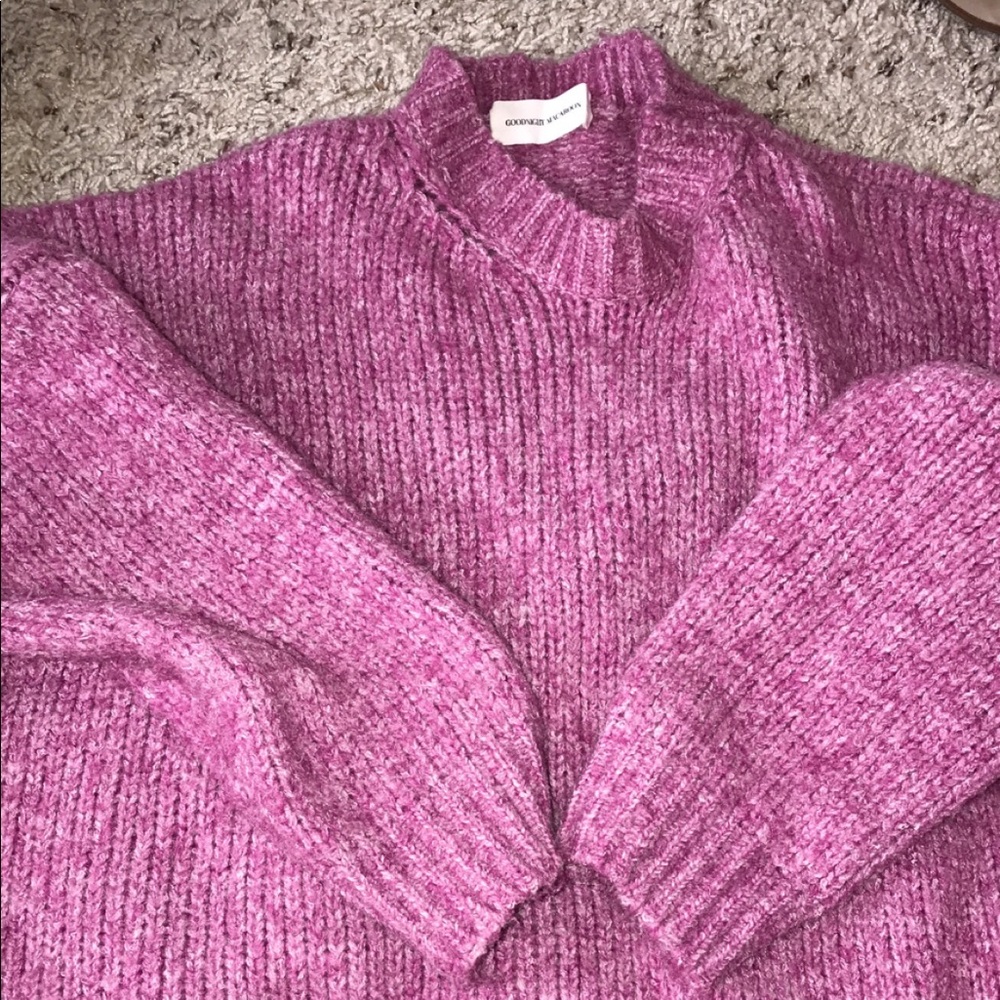 Goodnight Macaroon pink sweater